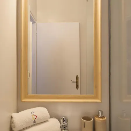 Corfu Old Town Charm * Corfu (city)