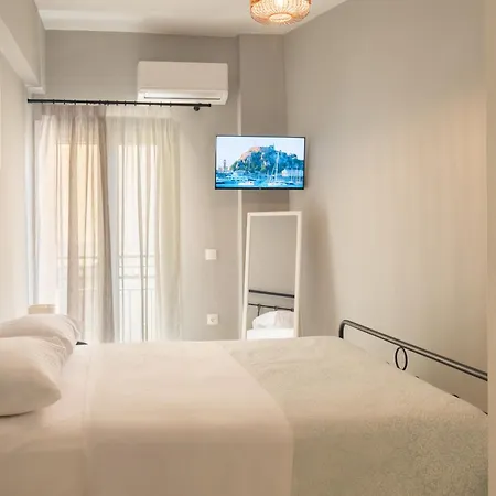 Corfu Old Town Charm * Corfu (city)